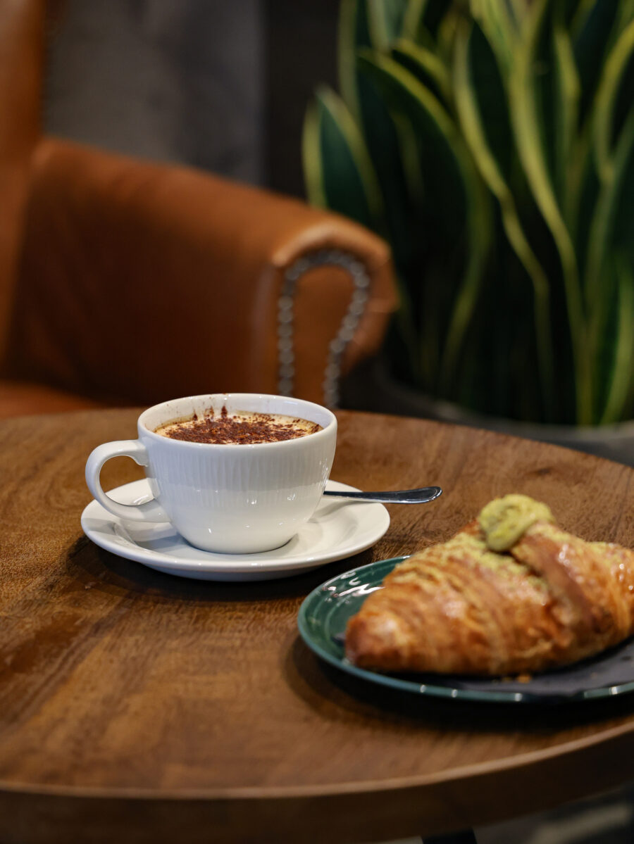 Cappuccio e brioches